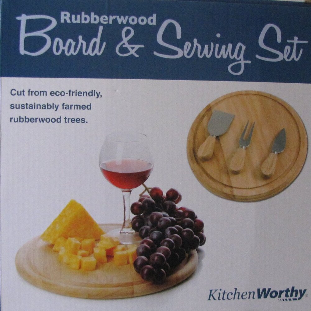 New Rubberwood Cheese Board and Serving Set Hollywood Casino NIB